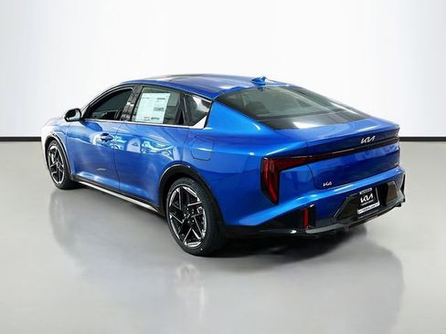 New 2025 Kia K4 GT-Line image 5