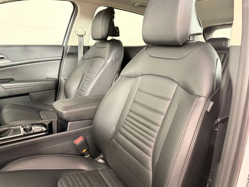 Used 2024 Kia Sportage SX image 21