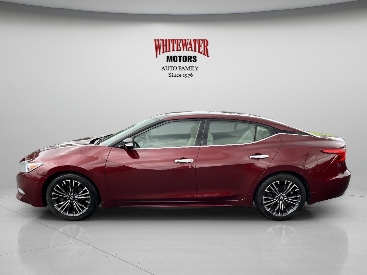 Used 2016 Nissan Maxima Platinum FWD image 8