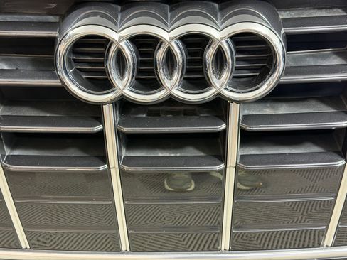Certified 2021 Audi Q5 2.0T Premium w/ Convenience Package AWD/4WD image 21