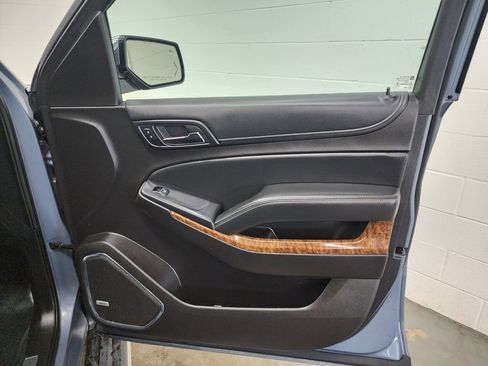 Used 2016 Chevrolet Suburban LTZ image 37