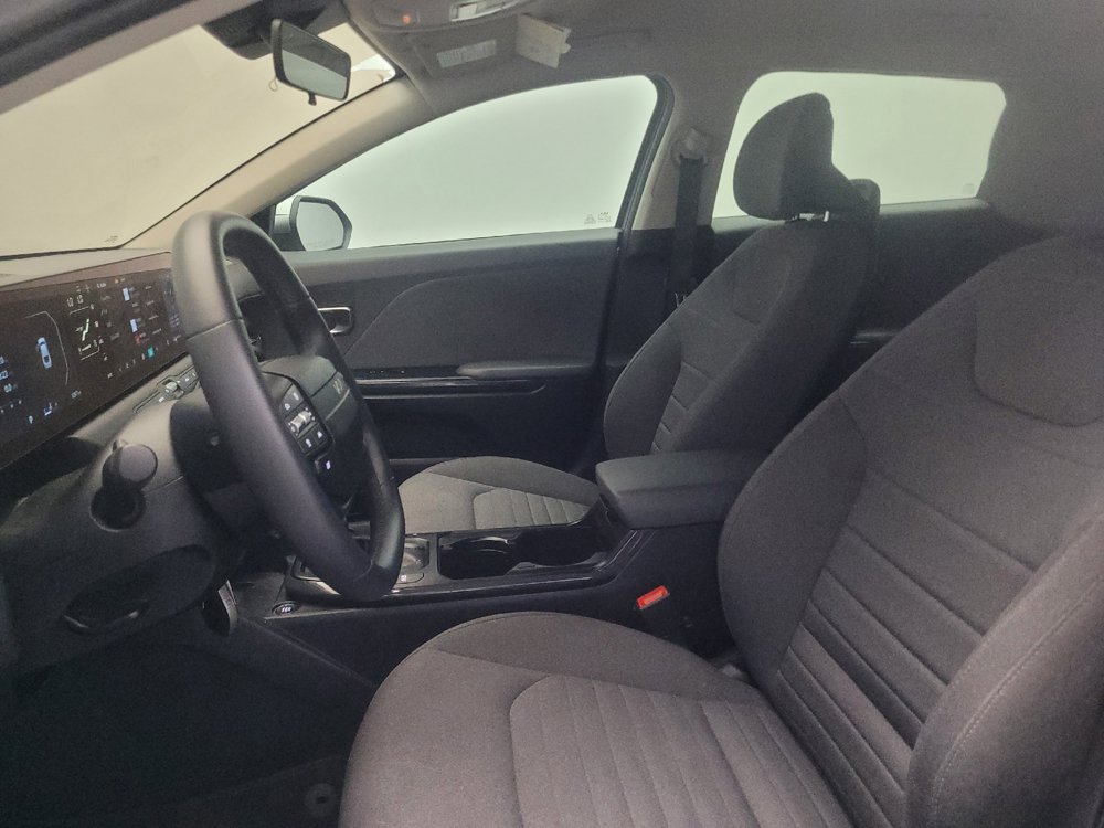 Used 2025 Kia K4 EX FWD image 17