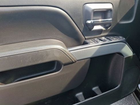 Used 2018 Chevrolet Silverado 1500 LT w/ All Star Edition image 12