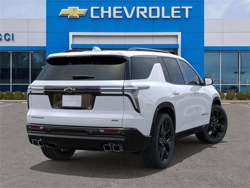 New 2026 Chevrolet Traverse RS w/ LPO, Floor Liner Package image 4