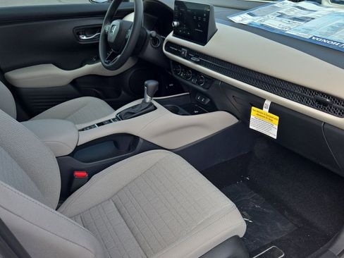 New 2026 Honda HR-V LX image 7