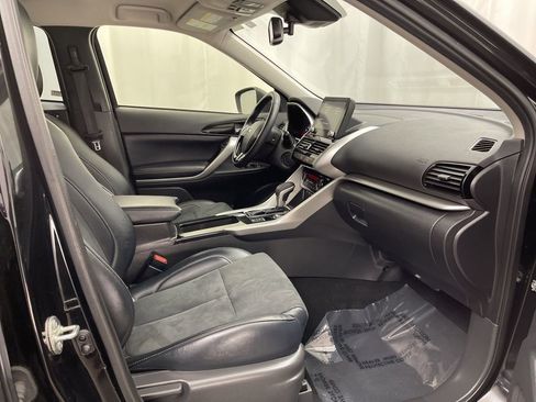 Used 2024 Mitsubishi Eclipse Cross SE image 28