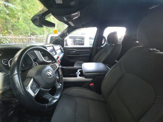 Used 2019 RAM 1500 Big Horn AWD/4WD image 3