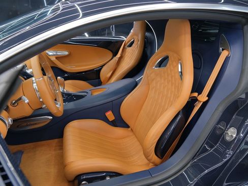 Used 2020 Bugatti Chiron AWD/4WD image 27
