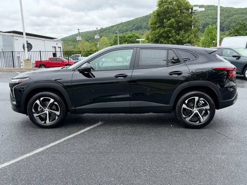 New 2026 Chevrolet Trax RS FWD image 9