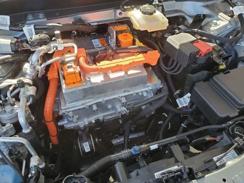 New 2025 Chevrolet Blazer EV LT image 32