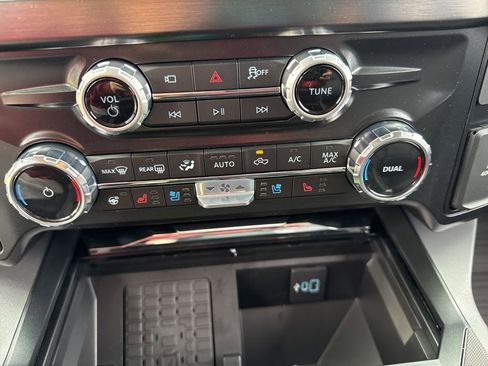 New 2026 Ford F250 Lariat w/ Chrome Package image 14