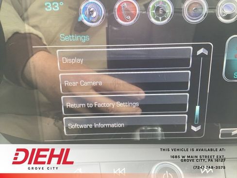 Used 2016 Chevrolet Camaro SS RWD image 33