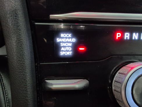 Used 2022 Jeep Grand Cherokee Limited 4xe w/ Luxury Tech Group II image 19