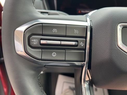 Used 2025 GMC Terrain Elevation w/ Elevation Premium Package image 22