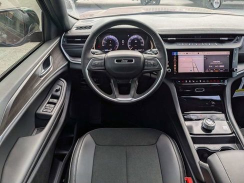 New 2026 Jeep Grand Cherokee Altitude RWD image 17