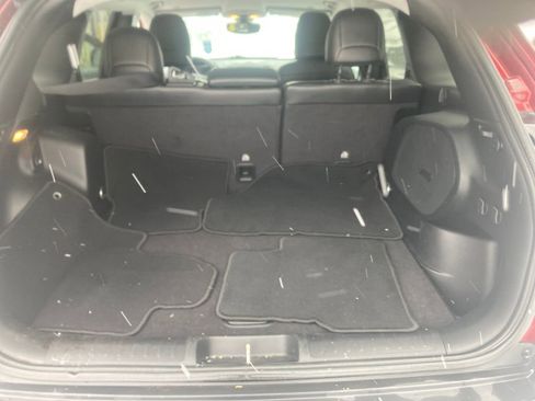 Used 2019 Jeep Cherokee Limited image 27