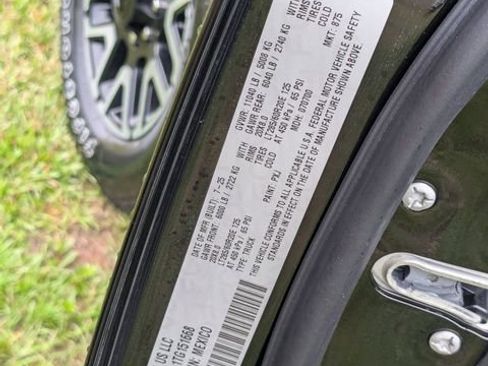 New 2026 RAM 2500 Limited image 34