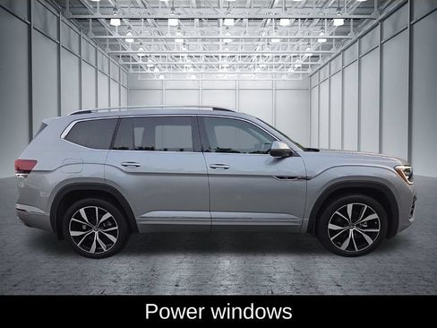 Used 2026 Volkswagen Atlas SEL Premium R-Line AWD/4WD image 8