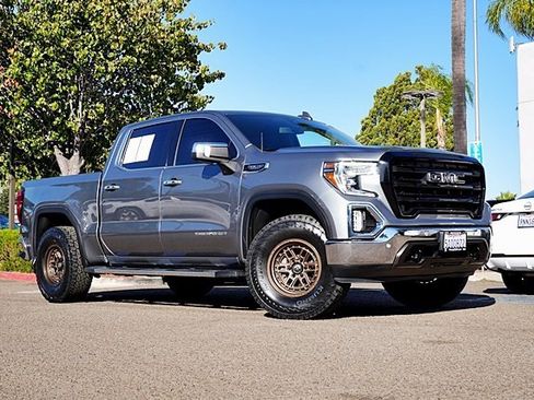 Used 2019 GMC Sierra 1500 SLT w/ SLT Premium Plus Package image 2