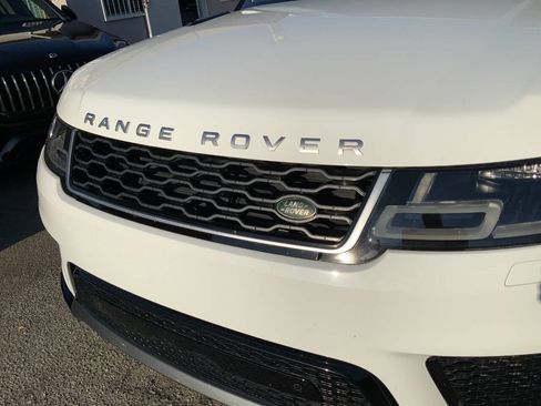 Used 2018 Land Rover Range Rover Sport HSE AWD/4WD image 8