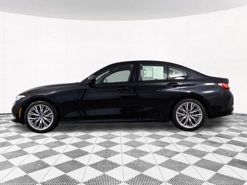 Used 2023 BMW 330i xDrive Sedan w/ Driving Assistance Package image 11