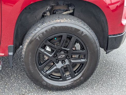 Used 2022 Chevrolet Silverado 1500 LT Trail Boss w/ LT Trail Boss Premium Package AWD/4WD image 7