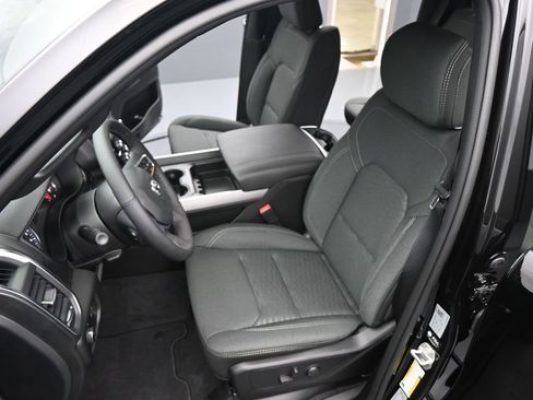 New 2025 RAM 1500 Big Horn image 11