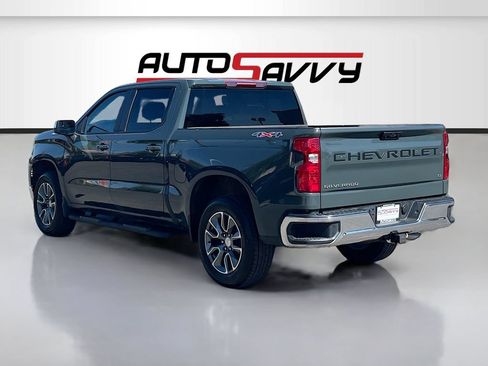 Used 2025 Chevrolet Silverado 1500 LT AWD/4WD image 5