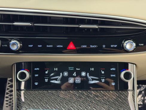 Used 2026 Genesis GV70 3.5T Sport Prestige image 29