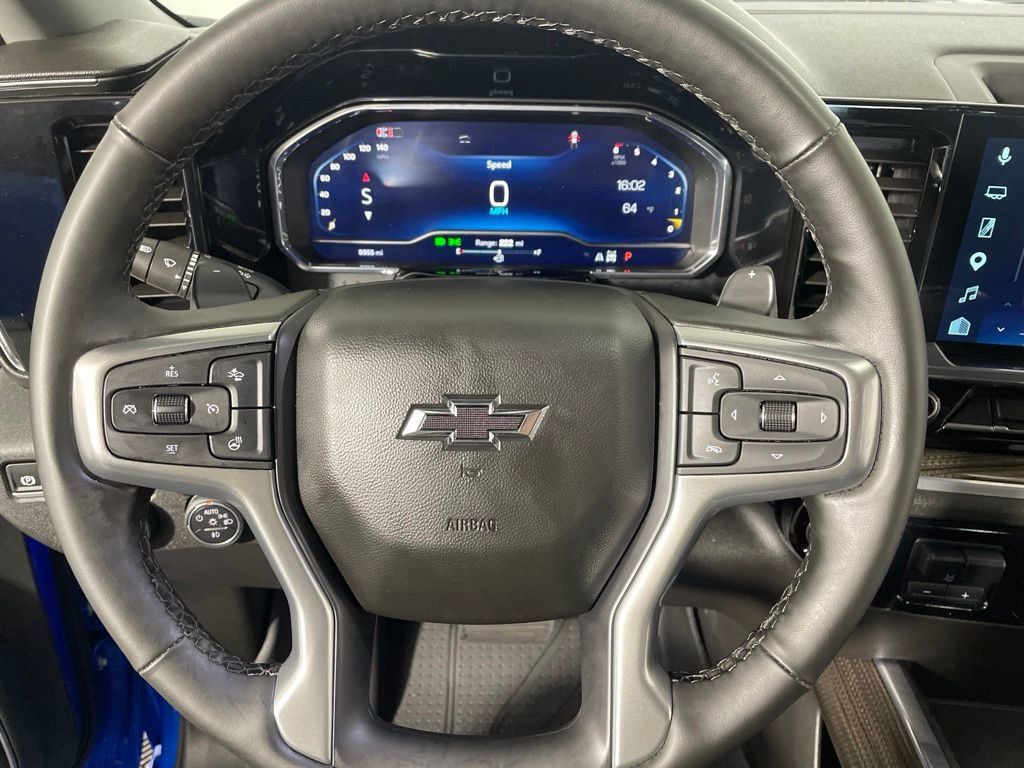 Used 2025 Chevrolet Silverado 1500 RST w/ All Star Edition Plus AWD/4WD image 15