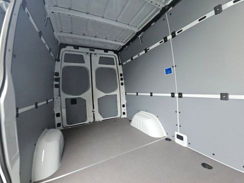 New 2025 Mercedes-Benz Sprinter 2500 image 16