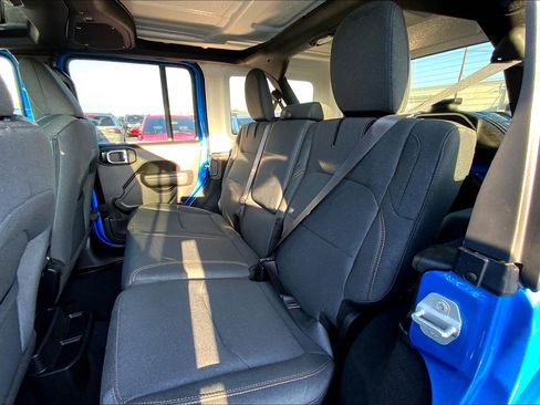 New 2024 Jeep Wrangler Sport S w/ Convenience Group AWD/4WD image 10