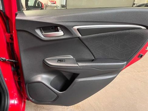 Used 2016 Honda Fit EX image 13