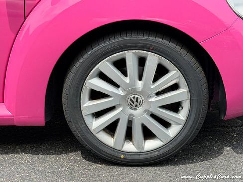 Used 2009 Volkswagen Beetle Convertible FWD image 39