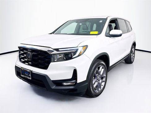 Used 2022 Honda Passport EX-L image 3