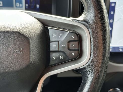 Used 2021 Ford Bronco Badlands image 10