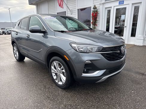 Used 2022 Buick Encore GX Preferred w/ Cold Weather Comfort Package image 3