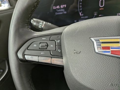 Certified 2024 Cadillac XT4 Premium Luxury w/ Cold Weather Package image 9