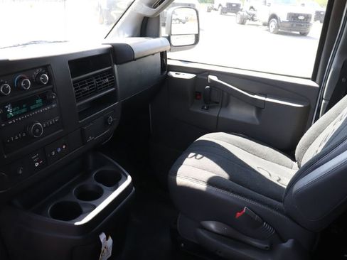 Used 2024 GMC Savana 2500 w/ Driver Convenience Package RWD image 12