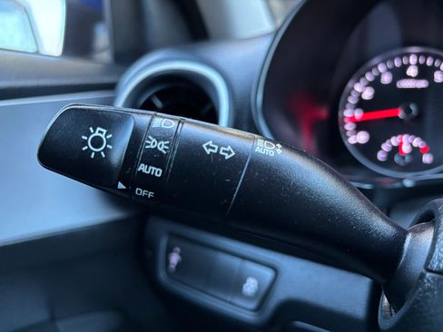 Used 2024 Kia Forte LXS image 25