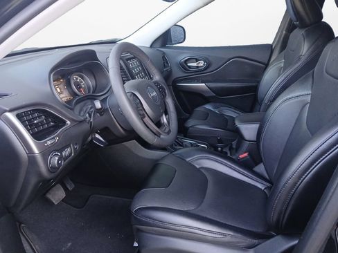 Used 2022 Jeep Cherokee Latitude Lux FWD image 19
