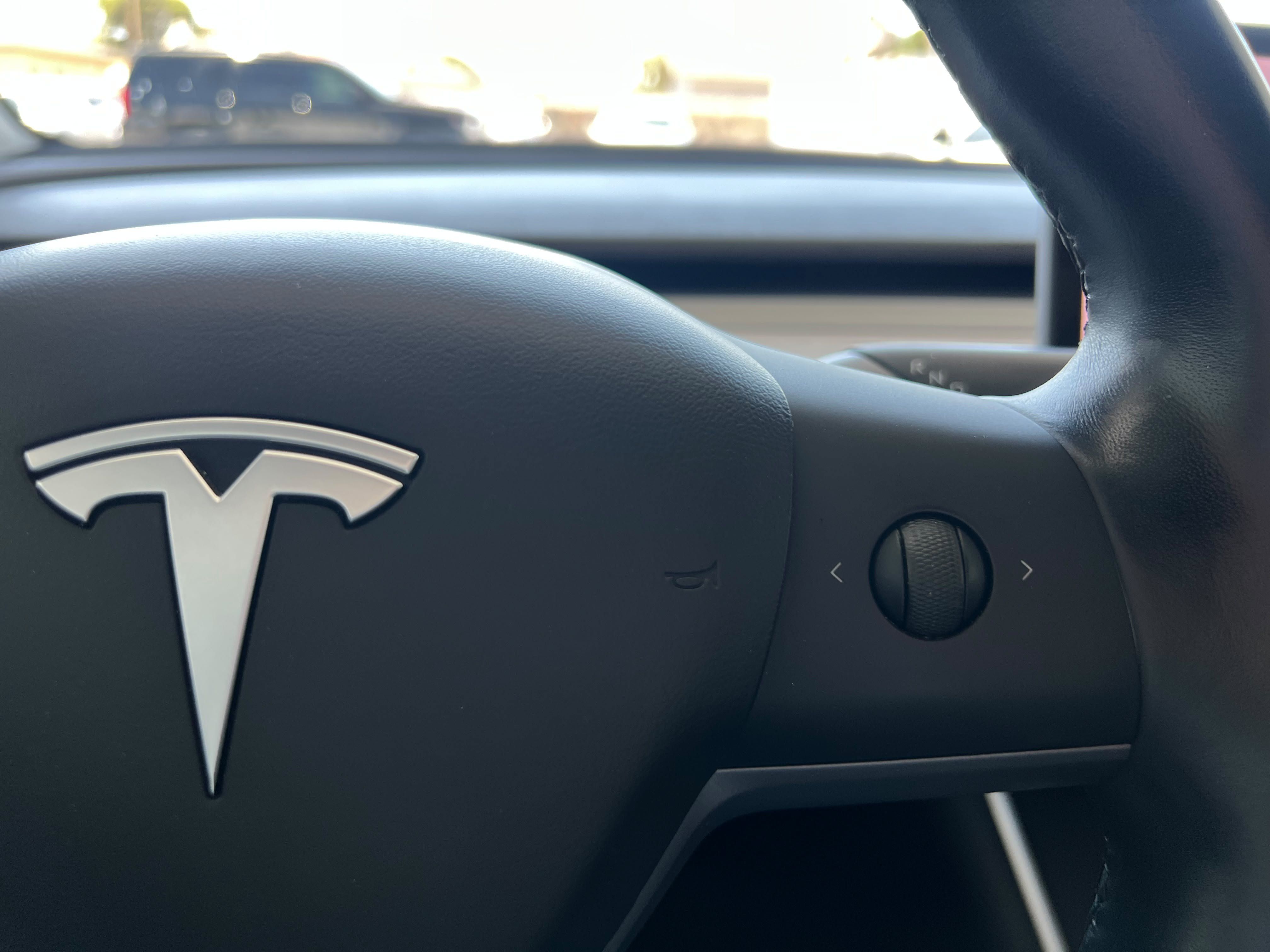 Used 2018 Tesla Model 3 Long Range AWD/4WD image 22