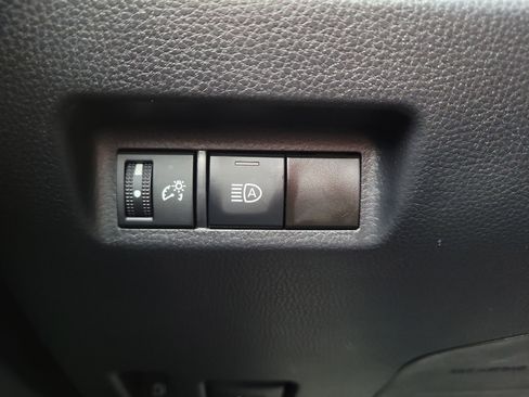 Used 2024 Toyota RAV4 LE image 21