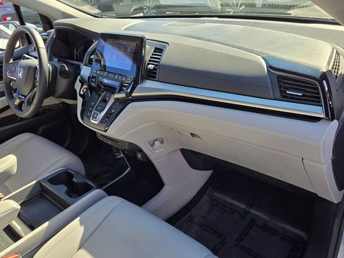 Used 2024 Honda Odyssey Touring image 20