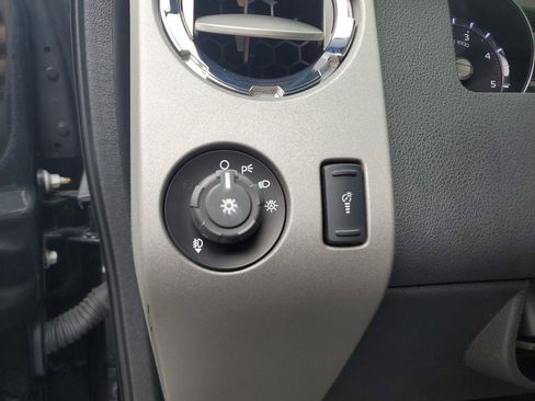 Used 2015 Ford F250 Lariat w/ Lariat Ultimate Package AWD/4WD image 18