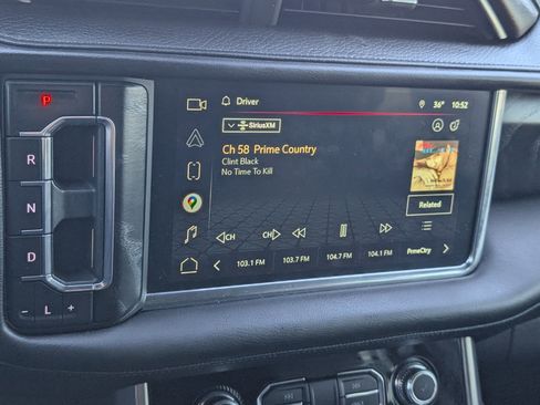 Used 2022 GMC Yukon Denali image 15