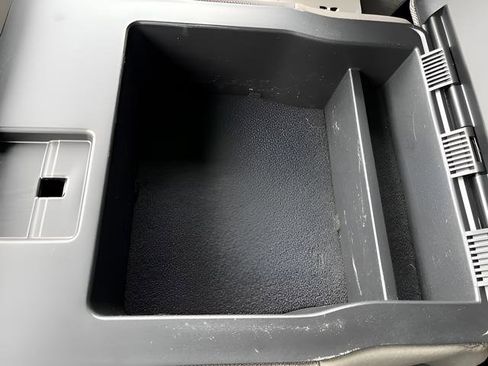 Used 2021 Ford F350 XLT image 23