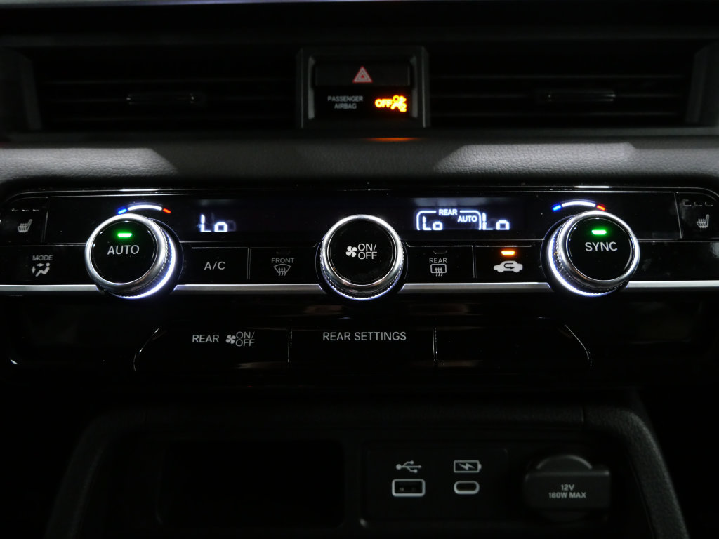 Used 2024 Honda Pilot Sport image 19