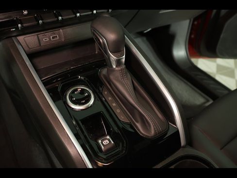 Used 2023 Chevrolet Colorado LT w/ LT Convenience Package III image 29