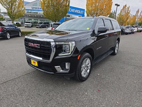 Certified 2024 GMC Yukon XL SLE AWD/4WD image 1